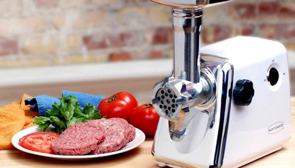 Rating of the best meat grinders for home in terms of quality and reliability for 2020
