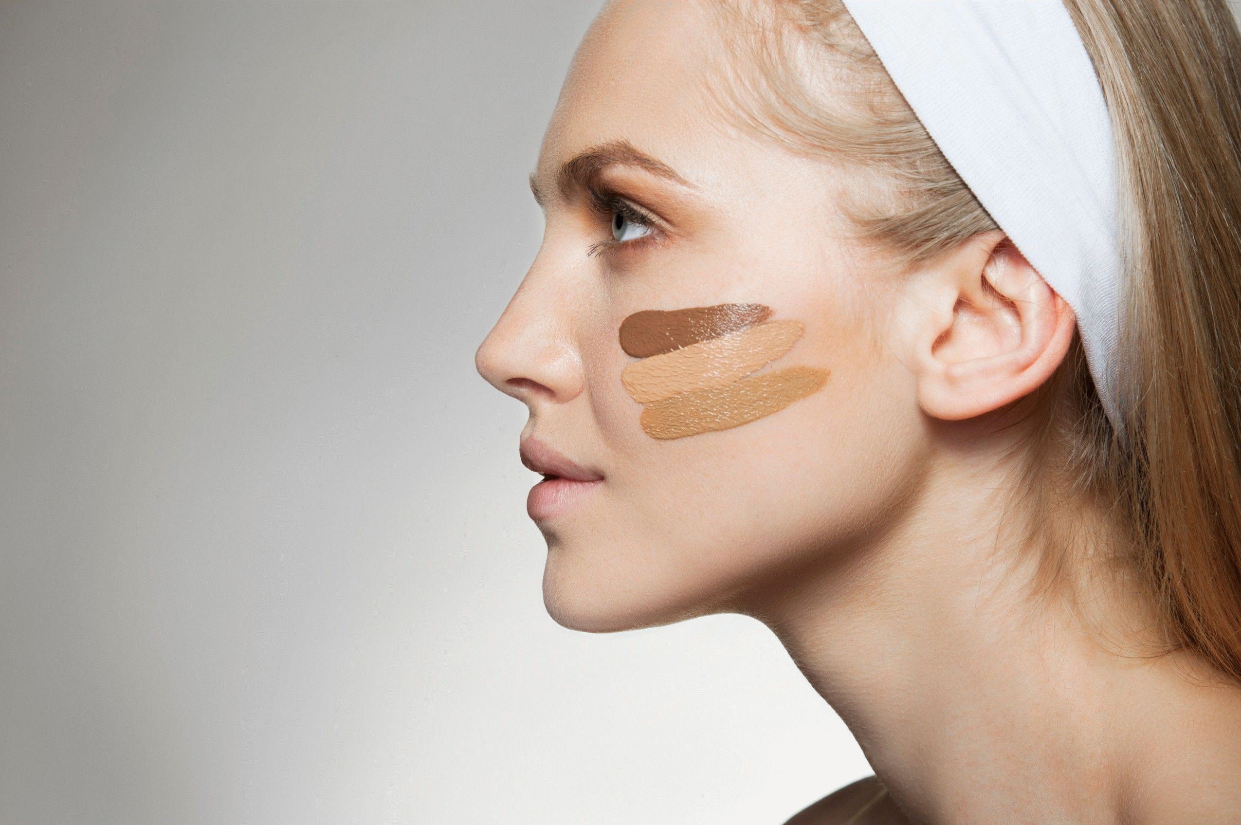 Ranking of the best foundation for face in 2020
