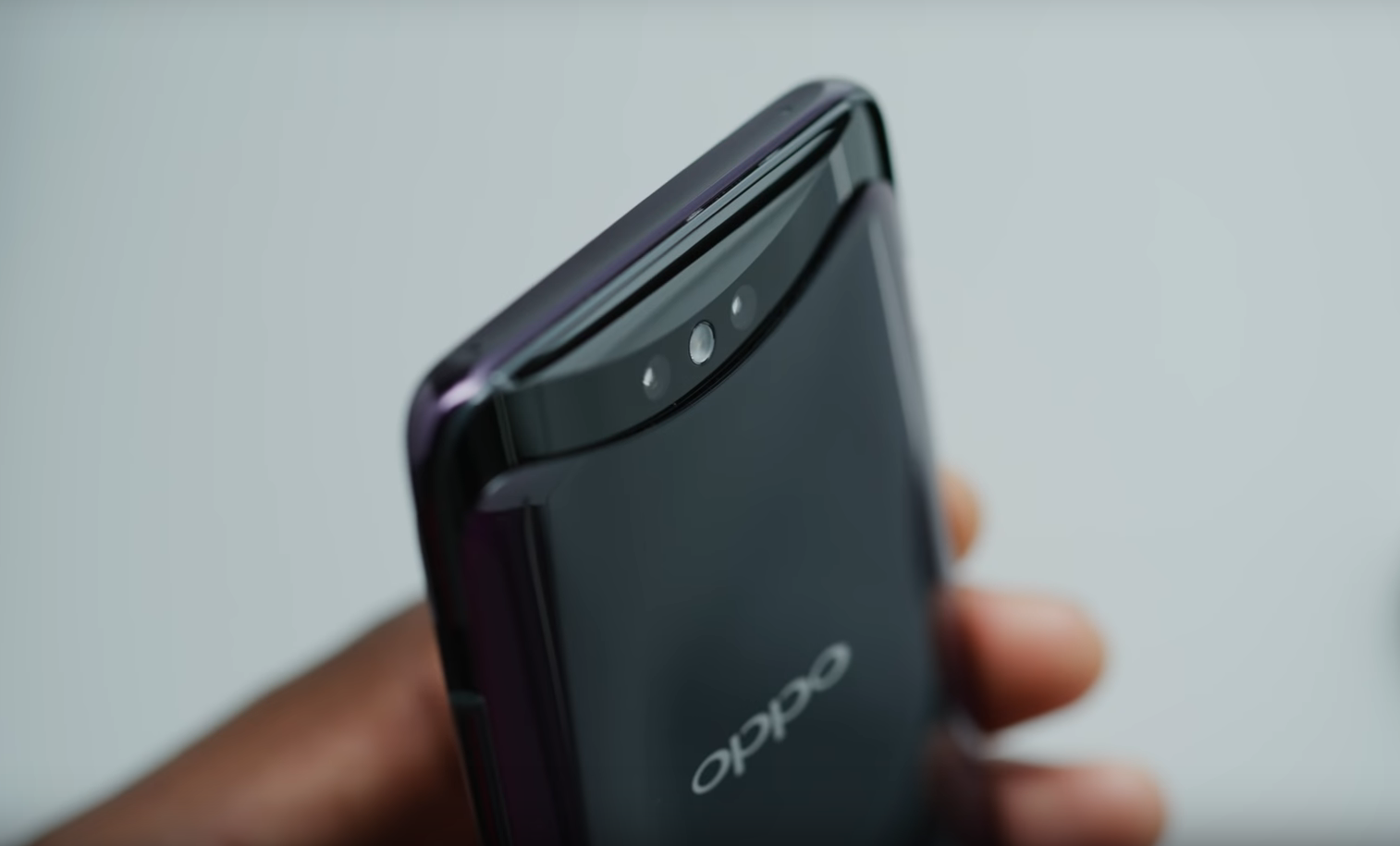 Översikt över fördelar och nackdelar med Oppo Find X-smarttelefonen
