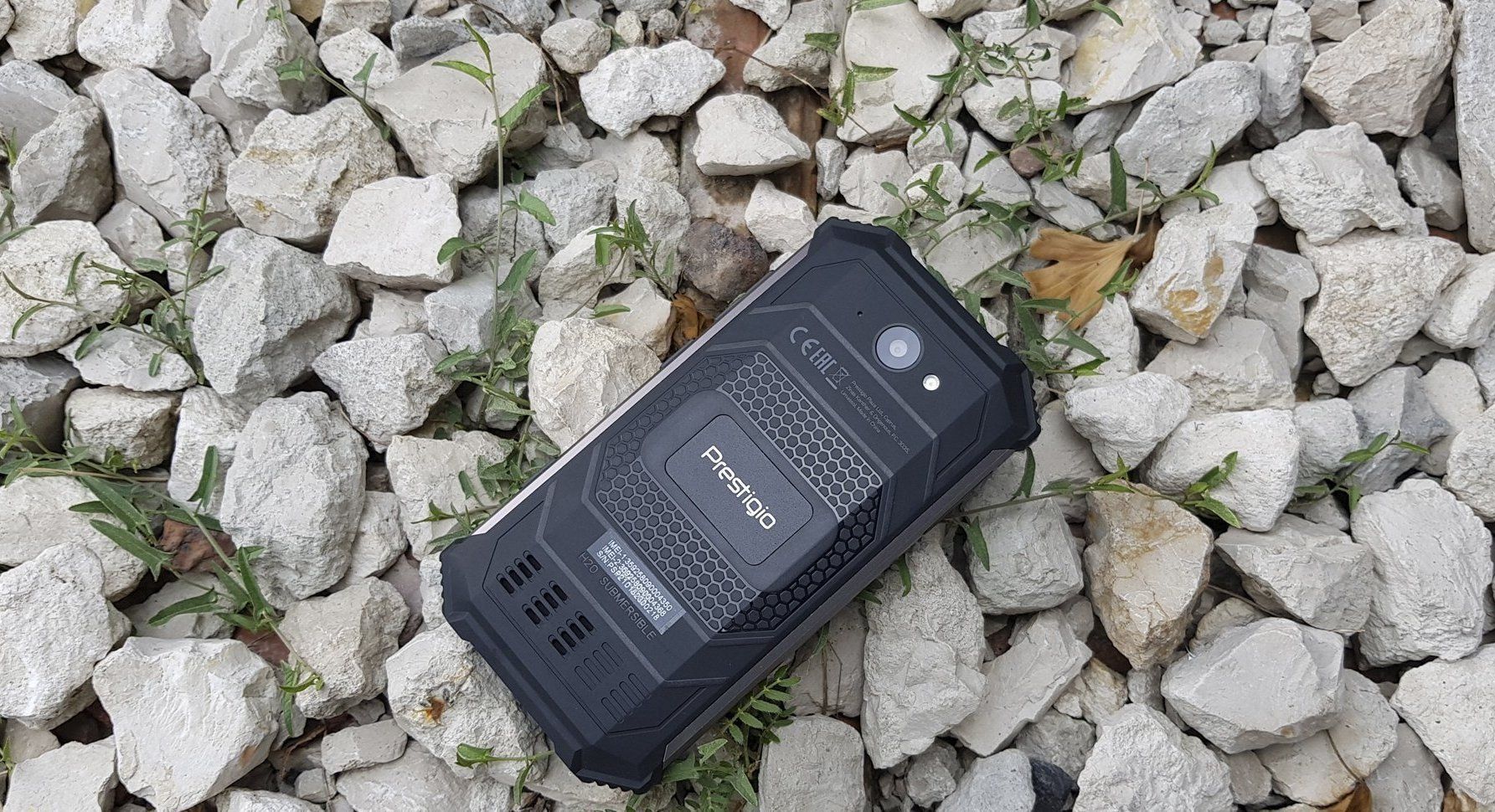 Pametni telefon Prestigio Muze G7 LTE - prednosti i nedostaci