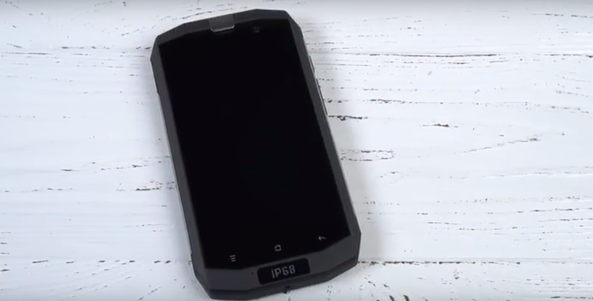 VERTEX Impress Grip: Rugged Smartphone Features