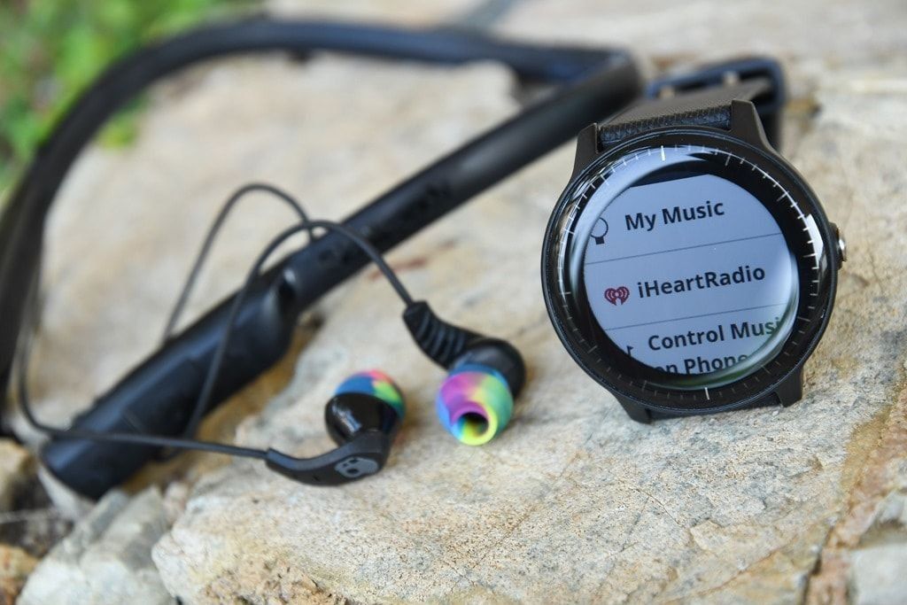 Garmin Vivoactive 3 Music smartwatch - pros and cons
