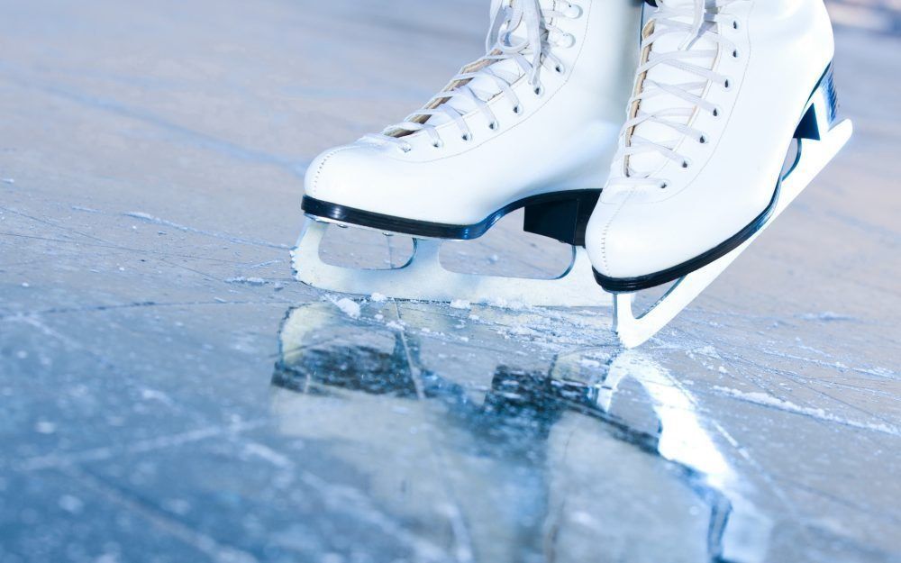 Review of the best ice rinks in Volgograd in 2020: paid and free ice rinks