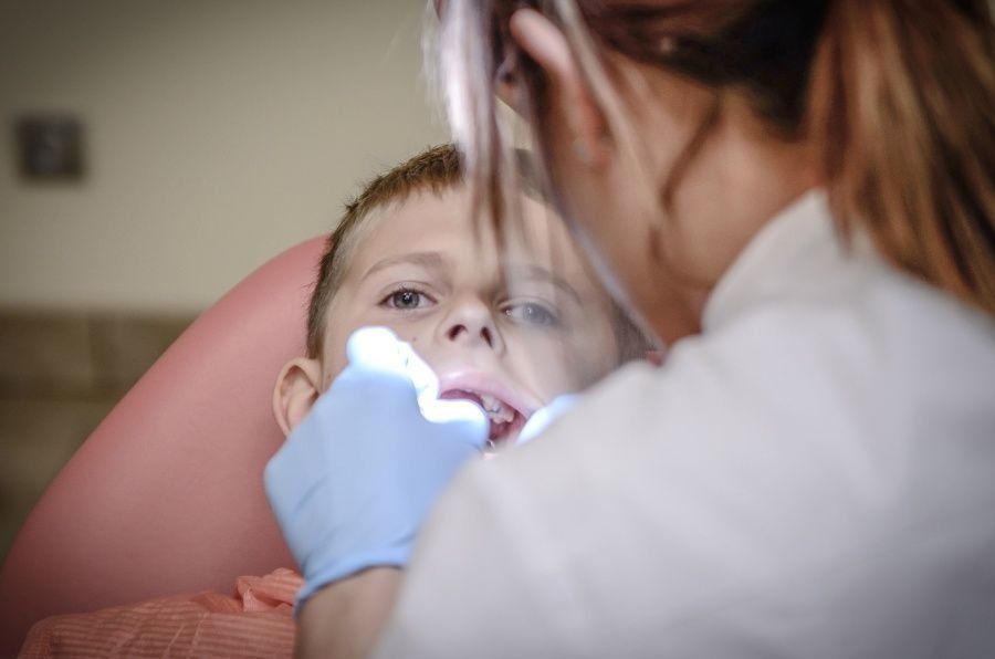 Parhaiten palkatut lasten hammaslääkäriasemat Voronežissa vuonna 2020