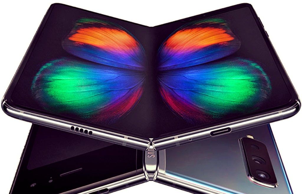 Samsung Galaxy Fold smartphone - pros and cons