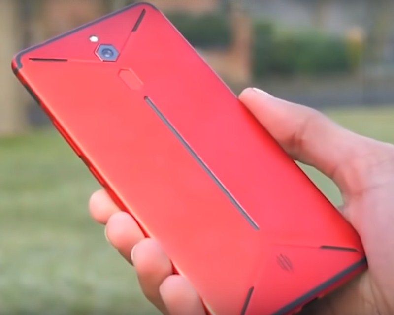 ZTE nubia Red Magic 3 -älypuhelin - edut ja haitat