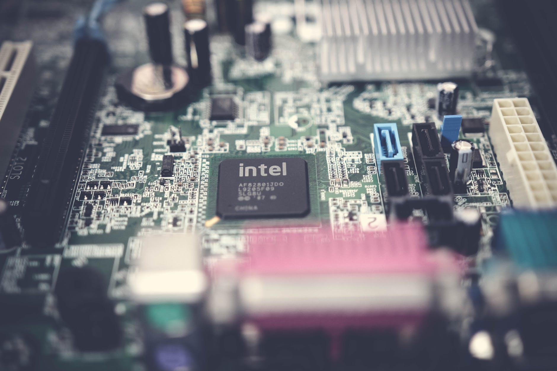 Najbolje Intel procesorske matične ploče za 2020