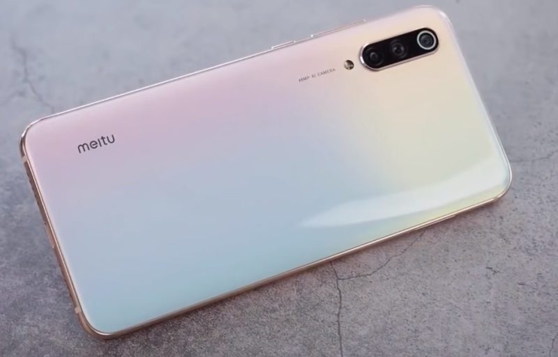 Telefon pintar Xiaomi Mi CC9е dan Xiaomi Mi A3 - kelebihan dan kekurangan