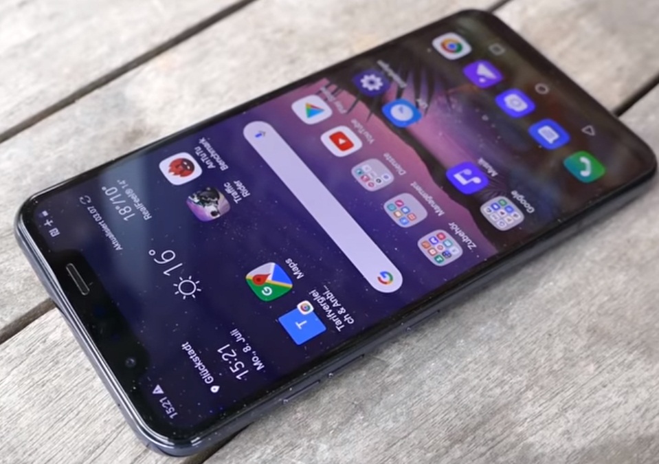 LG G8s ThinQ smartphone - pros and cons