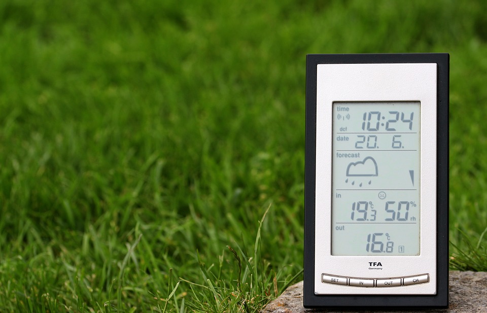 Rating of the best hygrometers (humidity sensors) for 2020