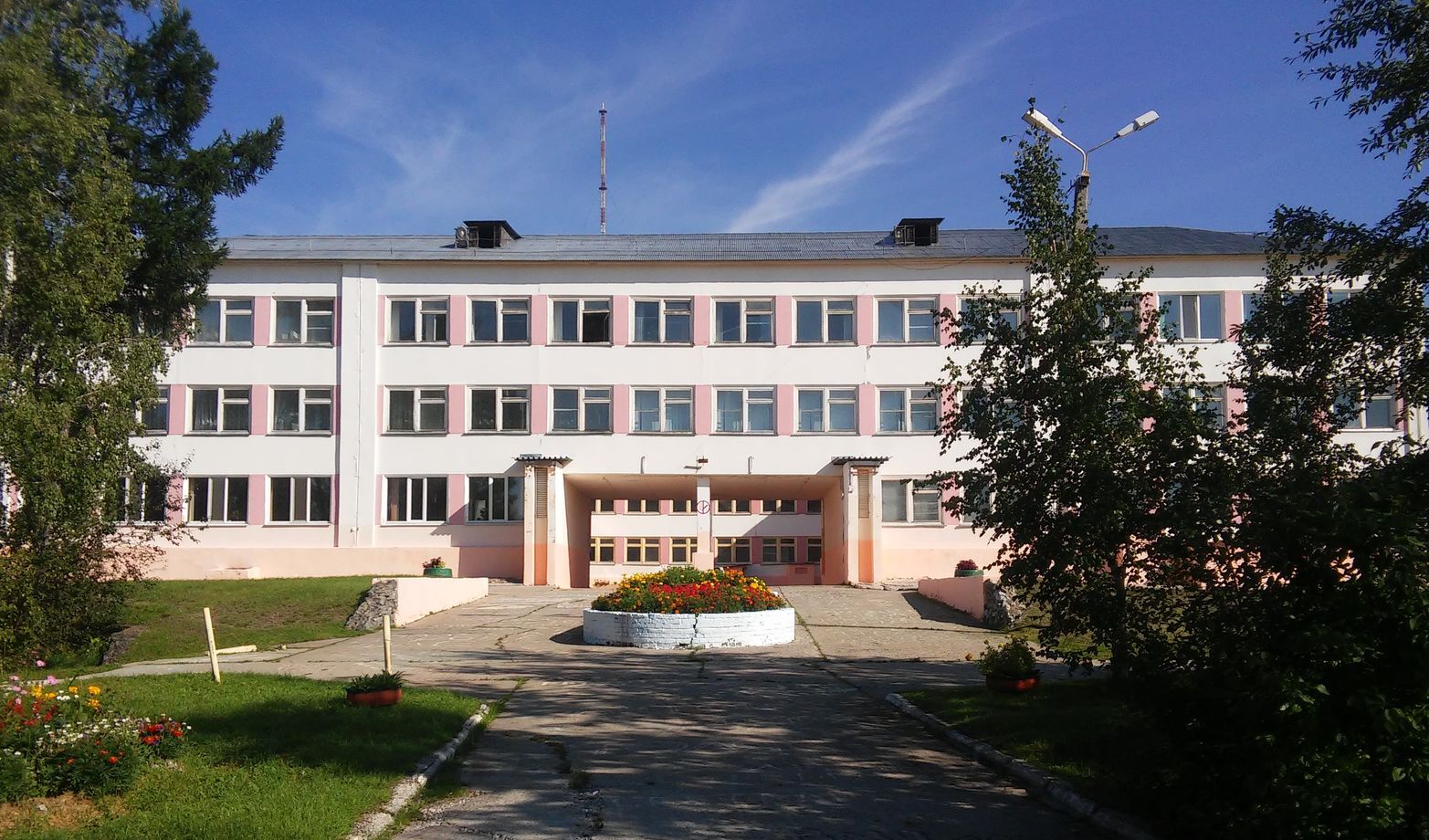 Rating of the best schools in Omsk in 2020