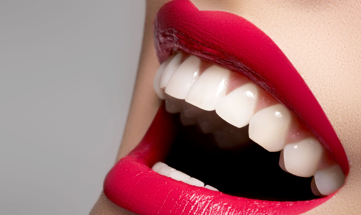 Rating of the best teeth whitening products for 2020