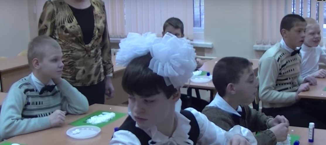Sekolah pembetulan terbaik di Moscow pada tahun 2020
