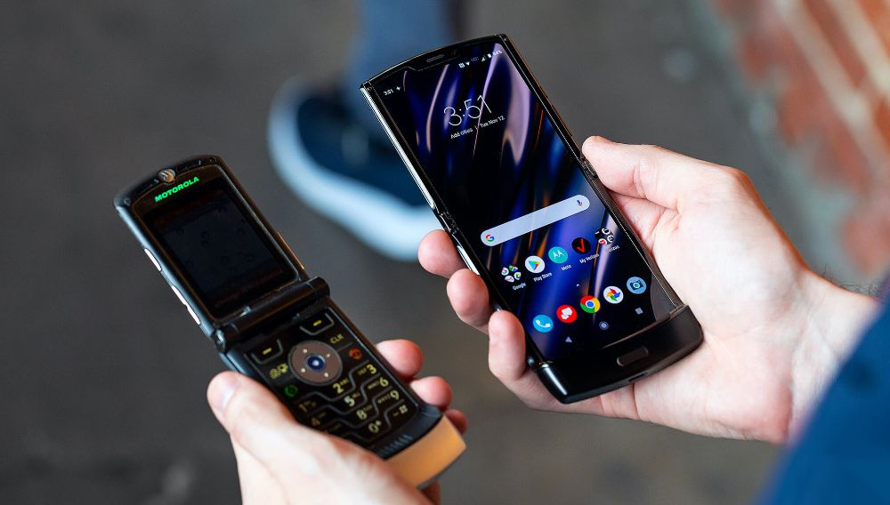 Critique complète du smartphone Motorola RAZR 2019 - avantages et inconvénients