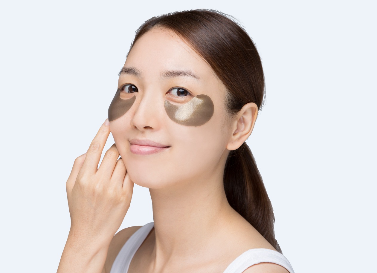 Kedudukan kosmetik mata Korea terbaik untuk tahun 2020