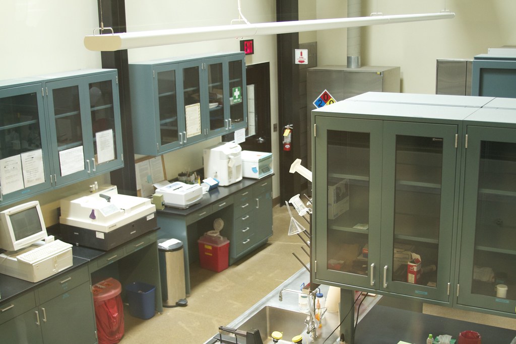 Ranking of the best laboratory cabinets for 2020